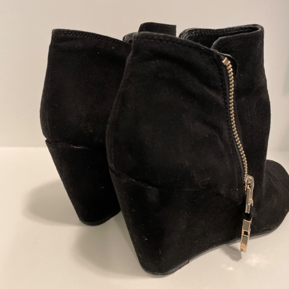 Black wedge bootie - Picture 3 of 4